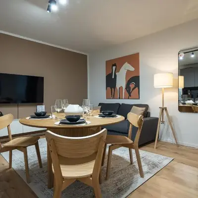 1BR apartment with a Queen-size bed and Terrace - Contactless 24h Check-In
