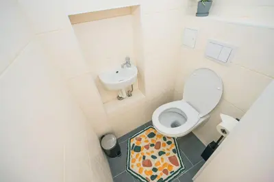 Ein Badezimmer in der Unterkunft Perfect Apartment Near @ City-Center