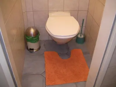 Ein Badezimmer in der Unterkunft HappyHostel