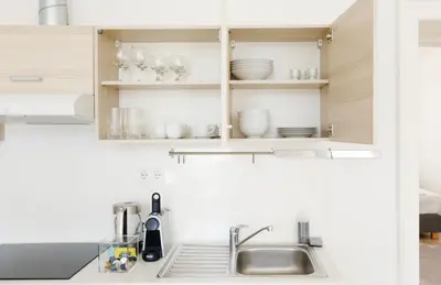 Küche/Küchenzeile in der Unterkunft MINIMALISTIC STUDIO NEAR NASCHMARKT