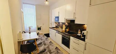 Küche/Küchenzeile in der Unterkunft Vienna ROYAL Apartment - Opera