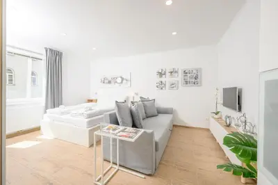 TV/Unterhaltungsangebot in der Unterkunft Hideaway Favoriten