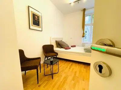Ein Bett oder Betten in einem Zimmer der Unterkunft Direct City Center-Privat Rooms-5 Minutes Mariahilferstrasse