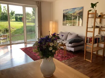 Ein Sitzbereich in der Unterkunft Wohnung im Grünen