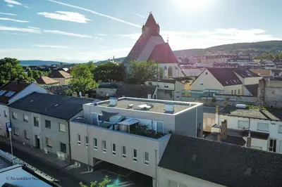 Ein allgemeiner Bergblick oder ein Berglick von der Ferienwohnung aus