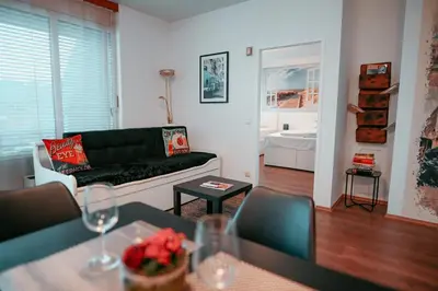 Ein Sitzbereich in der Unterkunft Vienna Shopping Center 14 Apartment