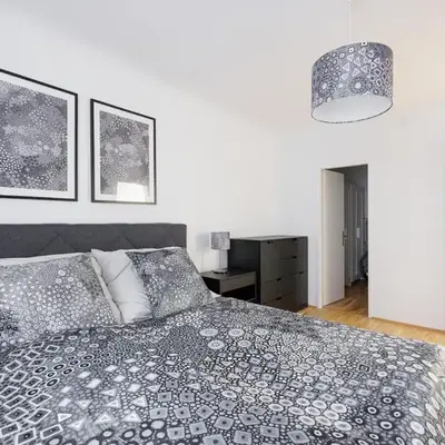 NEW! ShalalaLiving - Lucky strike! Cozy & Homely near Schönbrunn PG20
