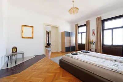 Ein Bett oder Betten in einem Zimmer der Unterkunft Central apartment - private sauna