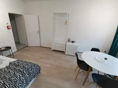 Grundriss der Unterkunft Central Apartment metro 1 min.