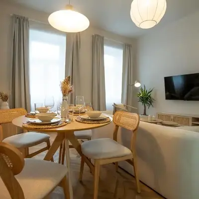 Brand-new 2-room apartment in a top location