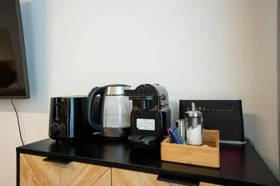 Kaffee-/Teezubehör in der Unterkunft Stylish Modern Studio in Central Location