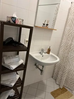 Ein Badezimmer in der Unterkunft Anna Luxury Apartment