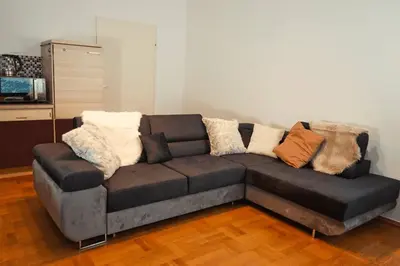 Ein Sitzbereich in der Unterkunft Beautiful Apartments Near Hauptbahnhof