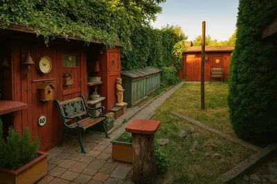 Ein Garten an der Unterkunft Gesamtes Haus mit Garten - 100% Privatsphäre