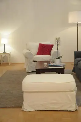 Ein Sitzbereich in der Unterkunft Completely Renovated Apartment Top 16 - Easy Self Check in