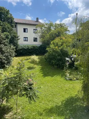 Ein Garten an der Unterkunft H2 – Gemütlichkeit in Bad Sauerbrunn!