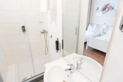 Ein Badezimmer in der Unterkunft Hotel Schönbrunn by Vienna Living Apartments