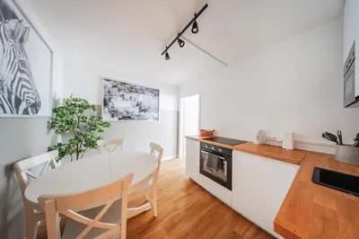 Küche/Küchenzeile in der Unterkunft Central City Lofts