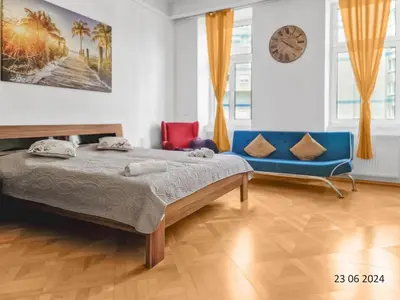 Ein Bett oder Betten in einem Zimmer der Unterkunft Four-Bedroom, Four King-Size Comfort