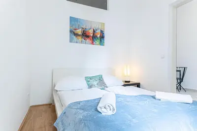 Grundriss der Unterkunft Peaceful and Stylish 2 BR Apartment Cozy Atmosphere