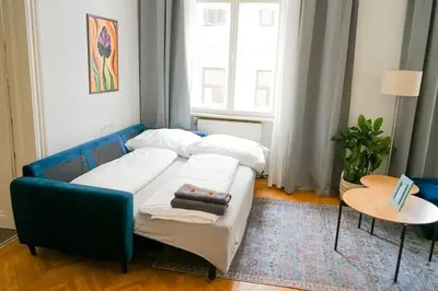 Ein Bett oder Betten in einem Zimmer der Unterkunft Charmante Altbauwohnung 72qm Free Park Garage