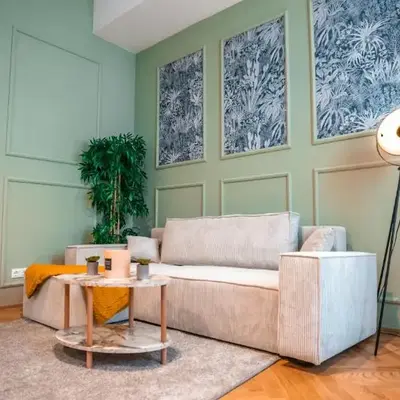 Erstklassiges Apartment in Schloss Nähe