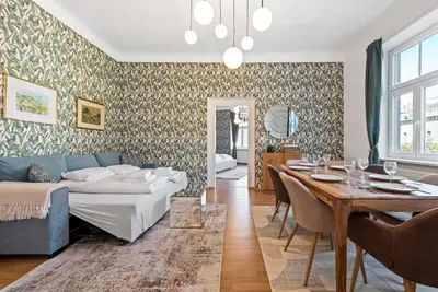 Ein Sitzbereich in der Unterkunft Schönbrunn City Apartment is calling - by 4ty3 Apartments