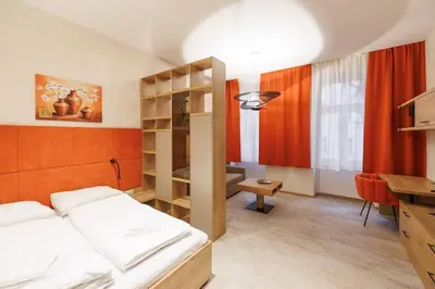 Ein Bett oder Betten in einem Zimmer der Unterkunft New #viennalove Apartment in Margareten