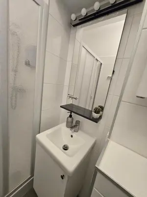 Ein Badezimmer in der Unterkunft Magnolia Suite Vienna App 1