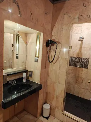 Ein Badezimmer in der Unterkunft Hotel Viki