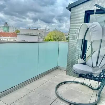 ASP Modern Apartments with Balcony & Free Parking