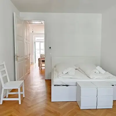 2 Zimmer Wohnung 25