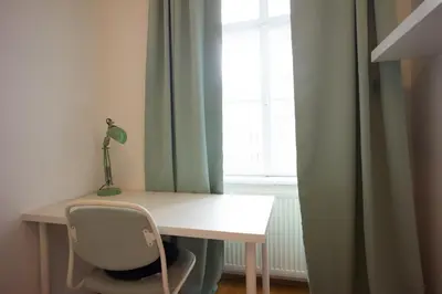 Grundriss der Unterkunft Modern 3 Bedroom Apartment in City Center