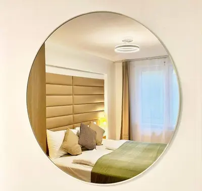Ein Bett oder Betten in einem Zimmer der Unterkunft Inner City I Walk to Stephansdom I Designer Flat