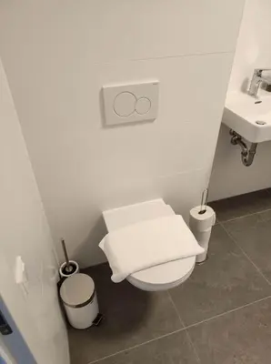 Ein Badezimmer in der Unterkunft Luxus Penthouse gegenüber Vienna International Centre und Kaiserwasser
