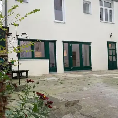 Quiet apartment close to center