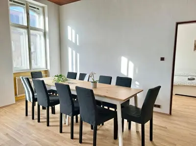 Grundriss der Unterkunft 110 m2 Sunny & Central Long Term Apartment - Free Parking