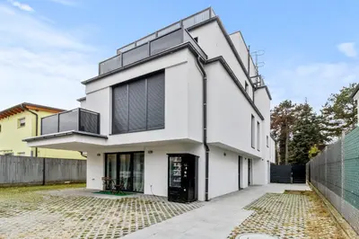 Das Gebäude in dem sich die Ferienwohnung befindet
