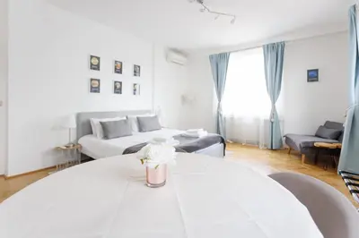Ein Bett oder Betten in einem Zimmer der Unterkunft Terrassen Apartment bei der Staatsoper- Naschmarkt