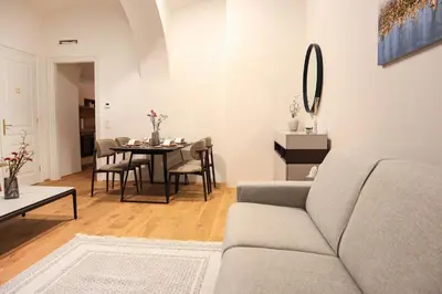 Ein Sitzbereich in der Unterkunft Apartment Comfort - right near Vienna's Old City