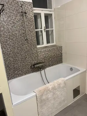 Ein Badezimmer in der Unterkunft Masionette Wohnung in Weinregion 30 min südlich von Wien