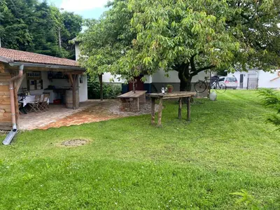 Ein Garten an der Unterkunft Ferienhaus
