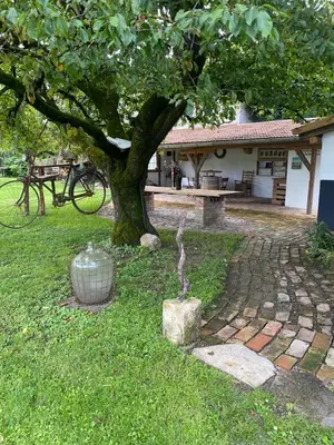 Ein Garten an der Unterkunft Ferienhaus