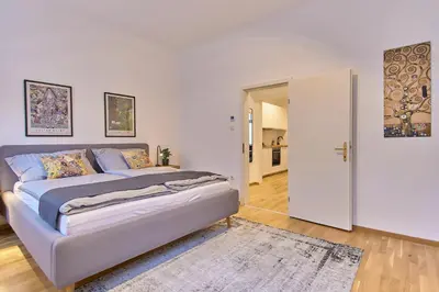 Ein Bett oder Betten in einem Zimmer der Unterkunft posh Studio Apartment - klassisch & schick