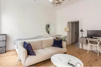 Ein Sitzbereich in der Unterkunft Designer Flat Vienna