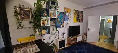 TV/Unterhaltungsangebot in der Unterkunft ArtApartment near Stephansplatz Stylish 2 Bedroom with AC