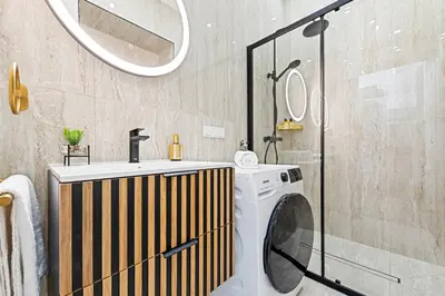 Ein Badezimmer in der Unterkunft Stylish Studio, Smart TV, 2 Beds