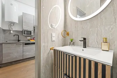 Küche/Küchenzeile in der Unterkunft Stylish Studio, Smart TV, 2 Beds
