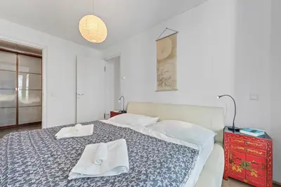 Ein Bett oder Betten in einem Zimmer der Unterkunft 1 Bedroom, in the city center, Garage, Terrace