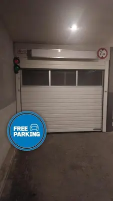 Ein Zertifikat, Auszeichnung, Logo oder anderes Dokument, das in der Unterkunft FREE Garage, U4&U6 5min, 33m2 ausgestellt ist